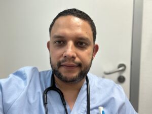 Dr. Julio Armas Castro